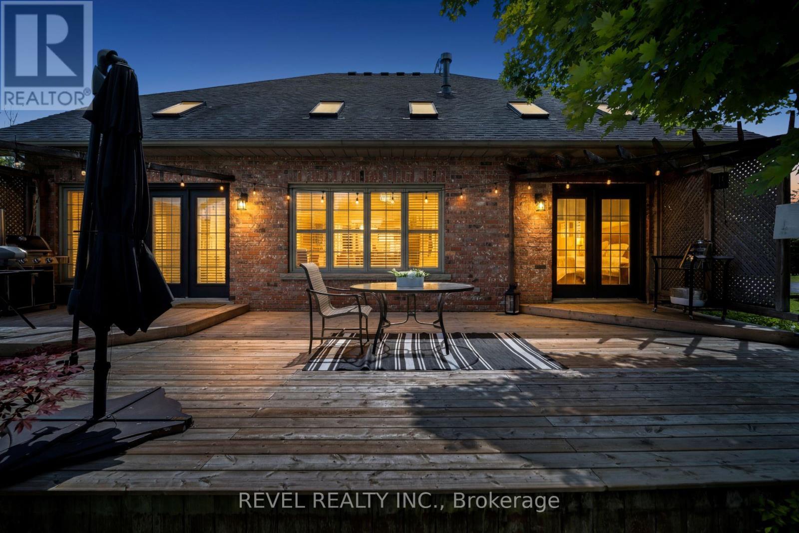 2255 Mohawk Trail, Milton (Campbellville), Ontario  L0P 1B0 - Photo 44 - W13833674