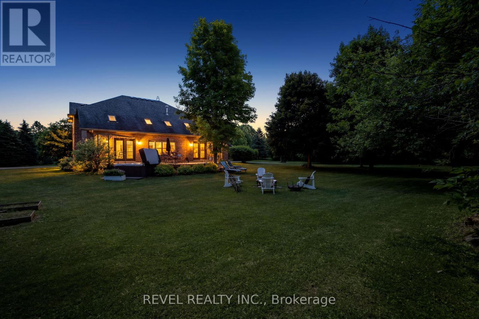 2255 Mohawk Trail, Milton (Campbellville), Ontario  L0P 1B0 - Photo 45 - W13833674