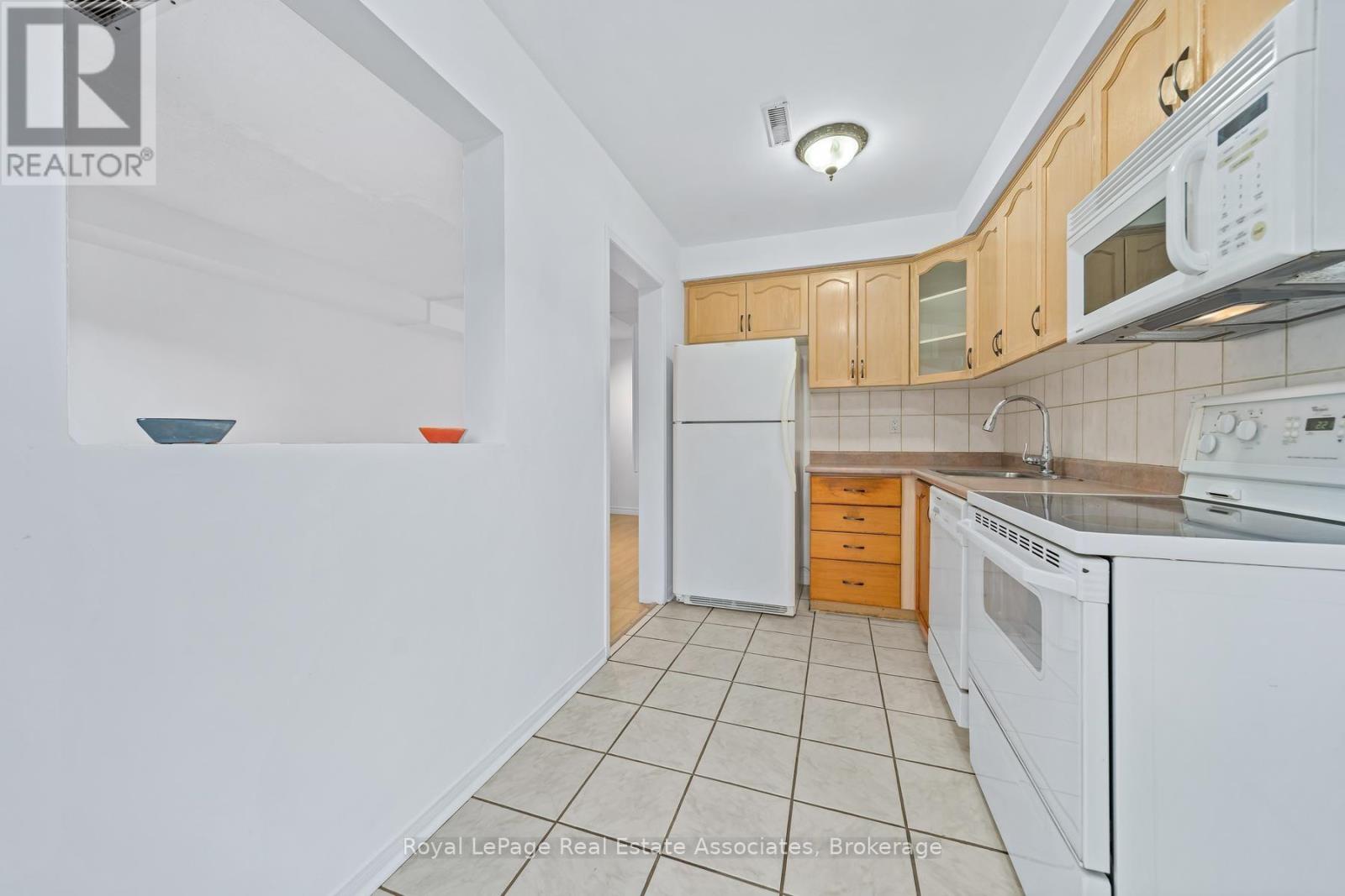 30 Stewart Maclaren Road, Halton Hills (Georgetown), Ontario  L7G 5L9 - Photo 11 - W13834298