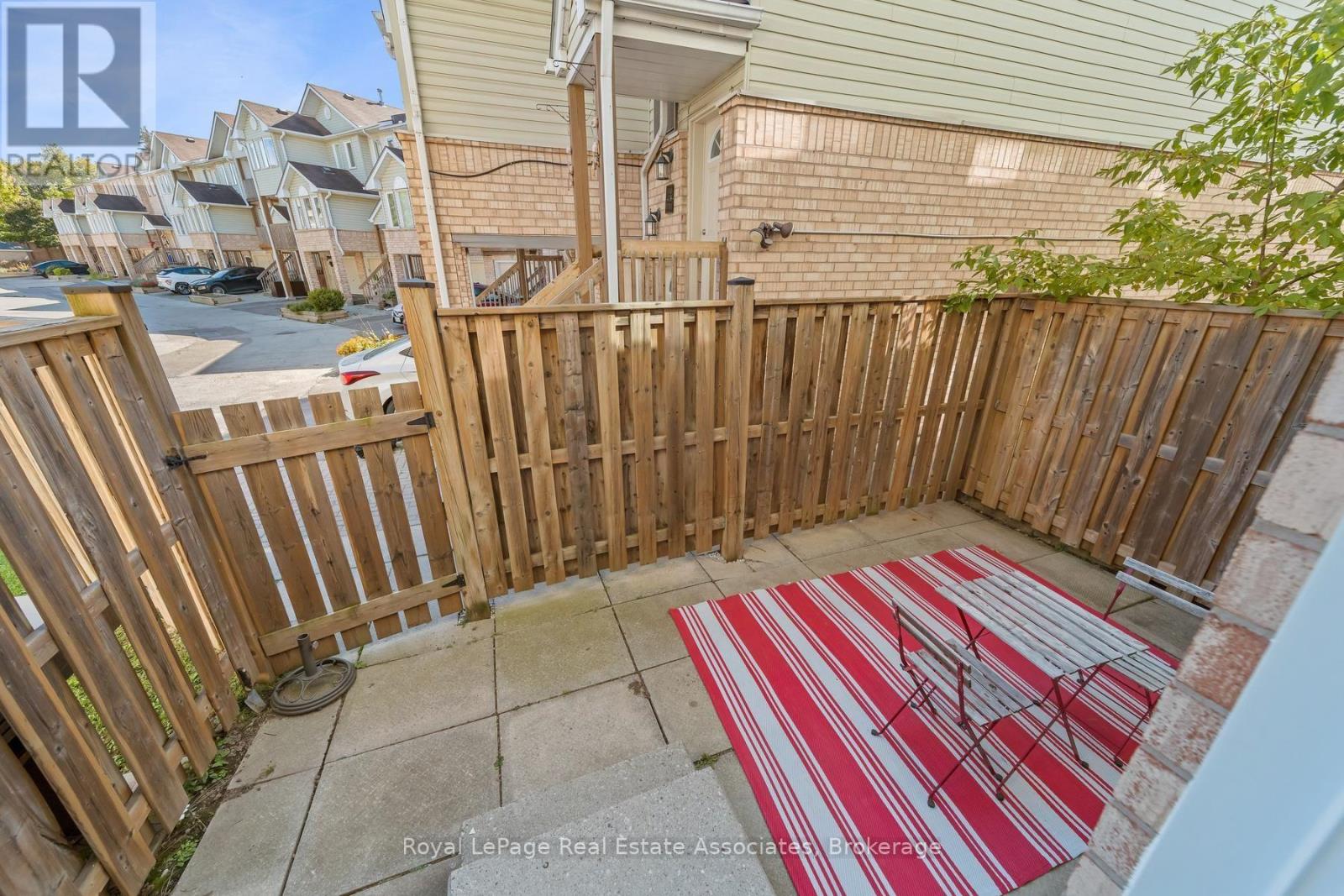 30 Stewart Maclaren Road, Halton Hills (Georgetown), Ontario  L7G 5L9 - Photo 27 - W13834298