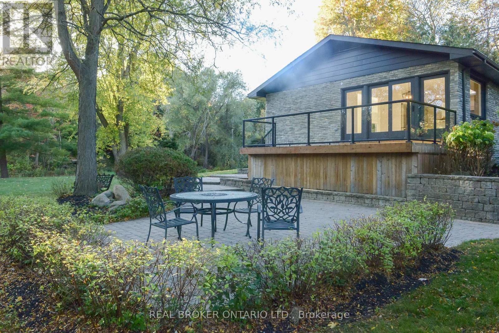 572 Main Street, Halton Hills (Glen Williams), Ontario  L7G 3T6 - Photo 43 - W13834990