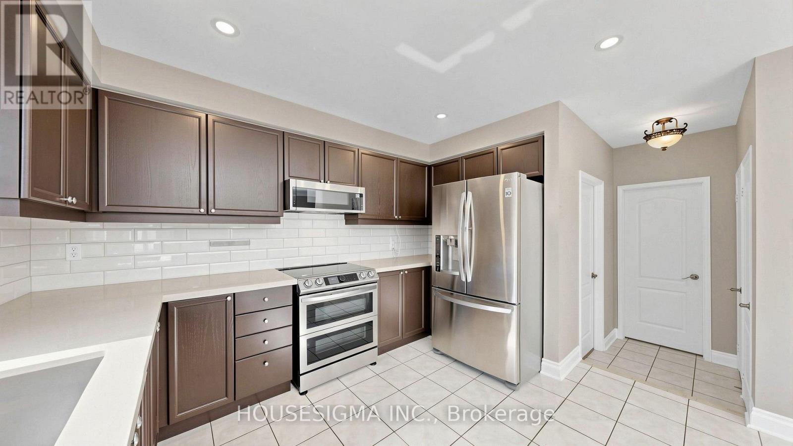 32 Willoughby Way, Halton Hills (Georgetown), Ontario  L7G 6C4 - Photo 13 - W13836026