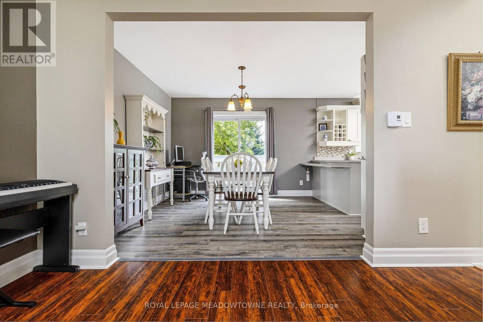 8388 Ninth Line, Halton Hills (Rural Halton Hills), Ontario  L0P 1K0 - Photo 12 - W13838410