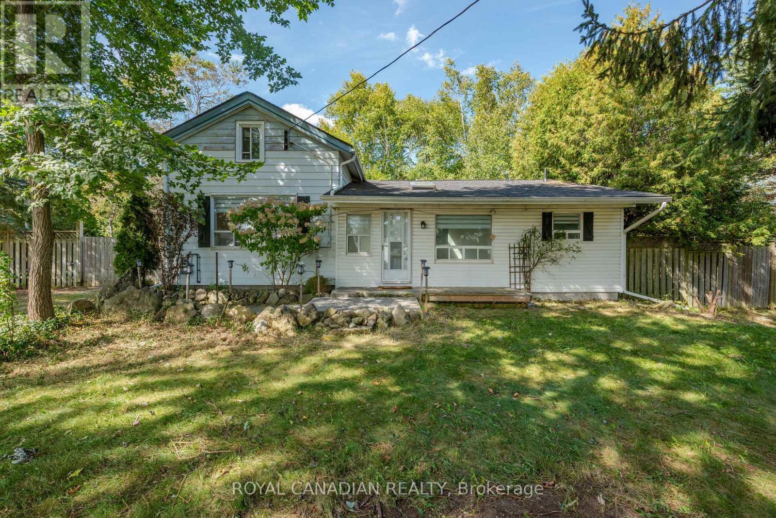 9775 Highway 7, Halton Hills (Rural Halton Hills), Ontario  L7J 2L8 - Photo 1 - W13839350