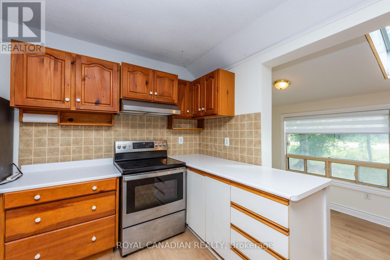 9775 Highway 7, Halton Hills (Rural Halton Hills), Ontario  L7J 2L8 - Photo 16 - W13839350