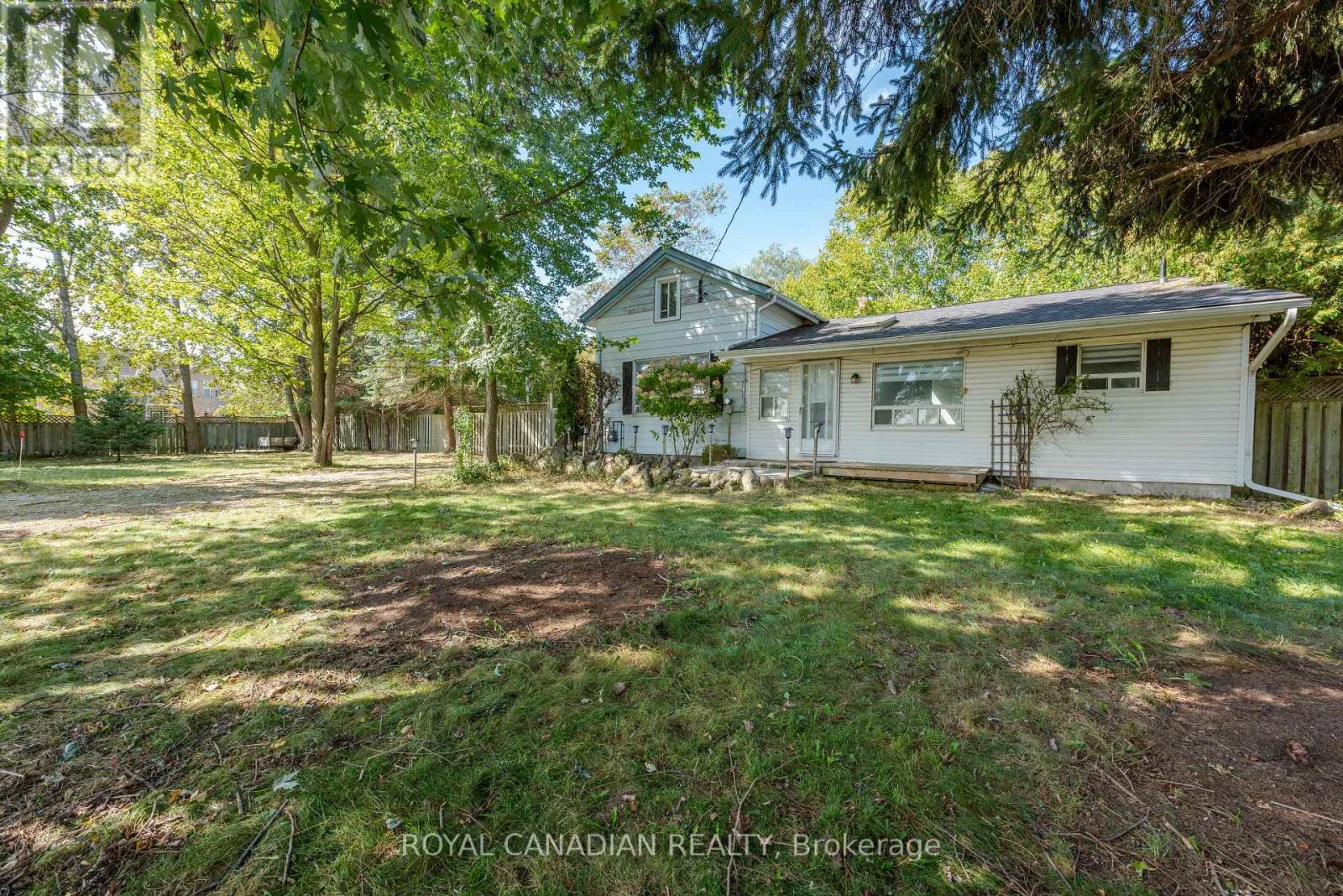 9775 Highway 7, Halton Hills (Rural Halton Hills), Ontario  L7J 2L8 - Photo 2 - W13839350