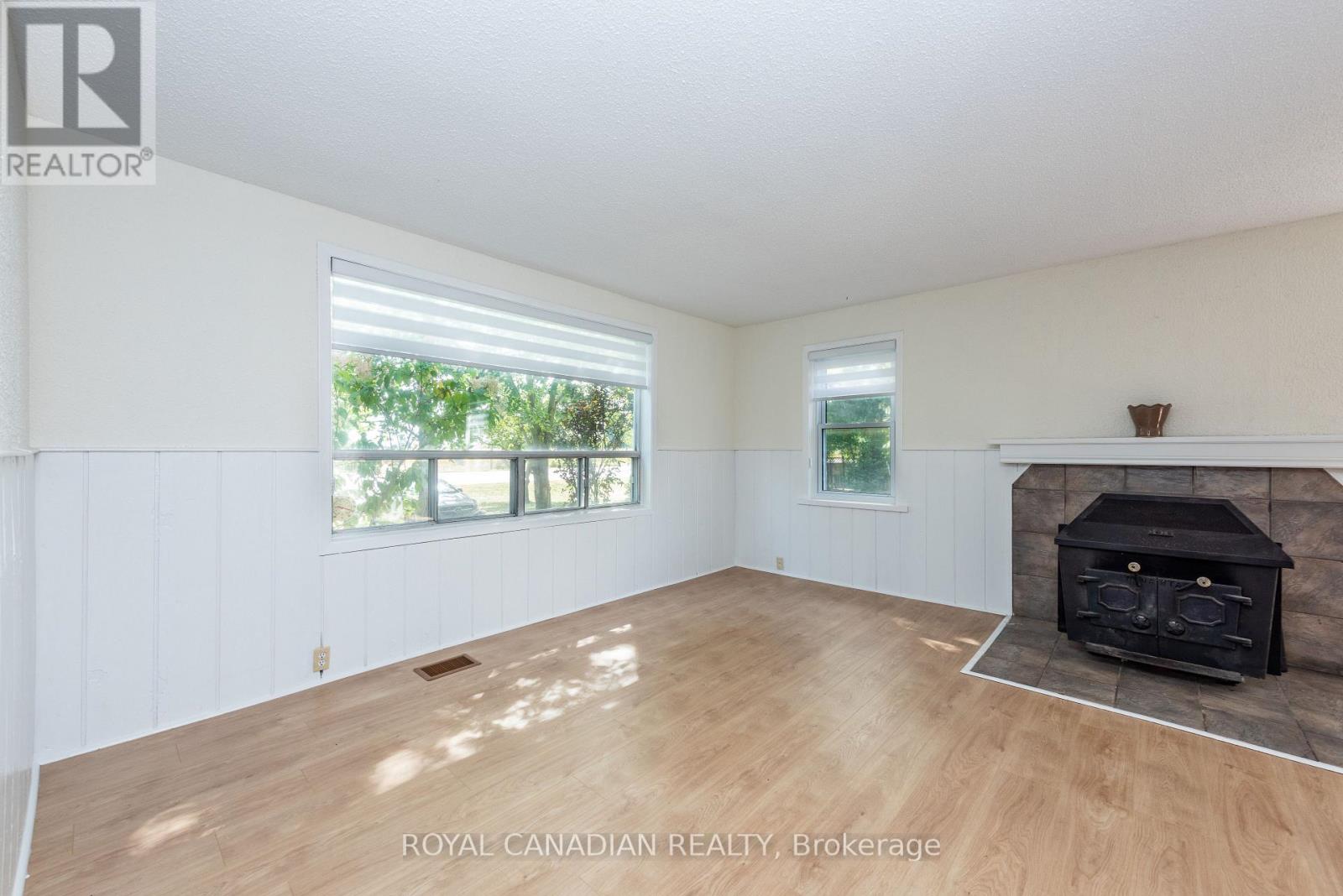 9775 Highway 7, Halton Hills (Rural Halton Hills), Ontario  L7J 2L8 - Photo 25 - W13839350