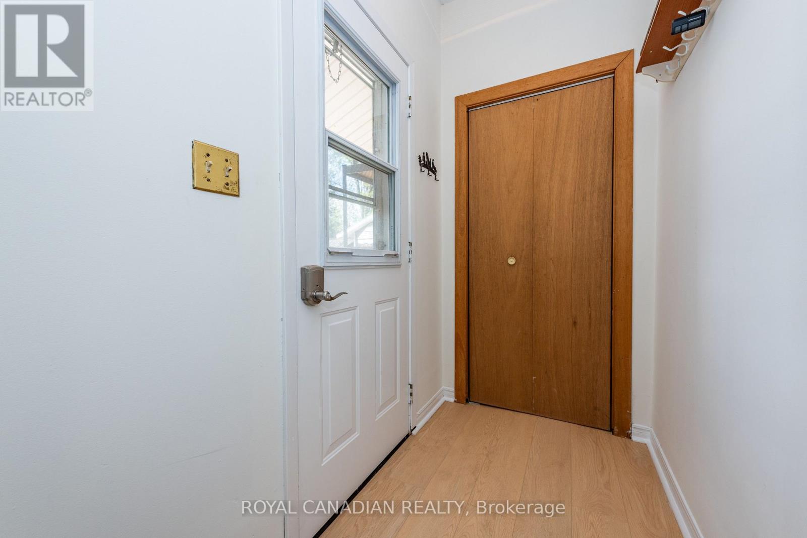 9775 Highway 7, Halton Hills (Rural Halton Hills), Ontario  L7J 2L8 - Photo 28 - W13839350