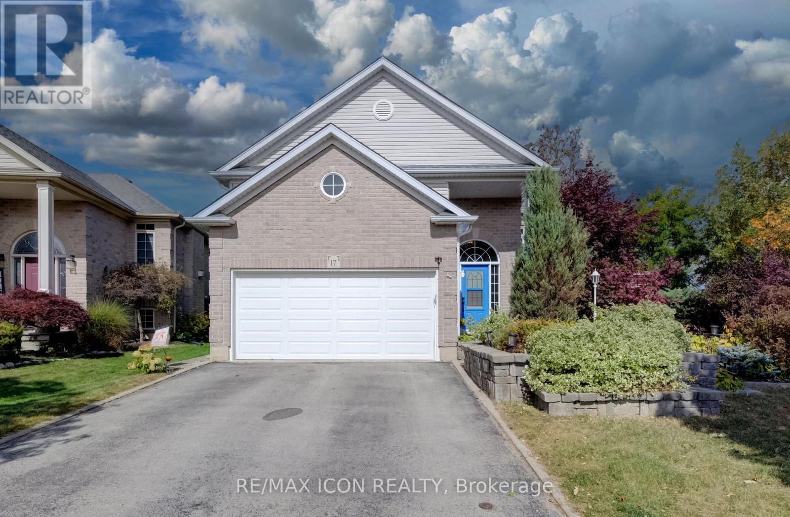 17 Kingsley Road, Halton Hills (Ac Acton), Ontario  L7J 2Z5 - Photo 1 - W13839716