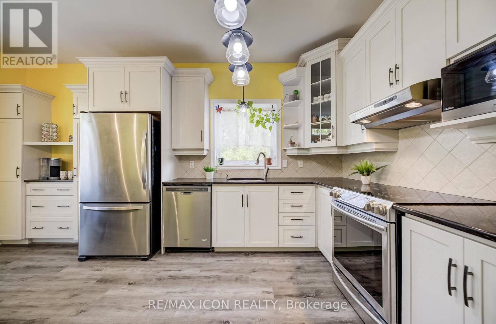17 Kingsley Road, Halton Hills (Ac Acton), Ontario  L7J 2Z5 - Photo 11 - W13839716