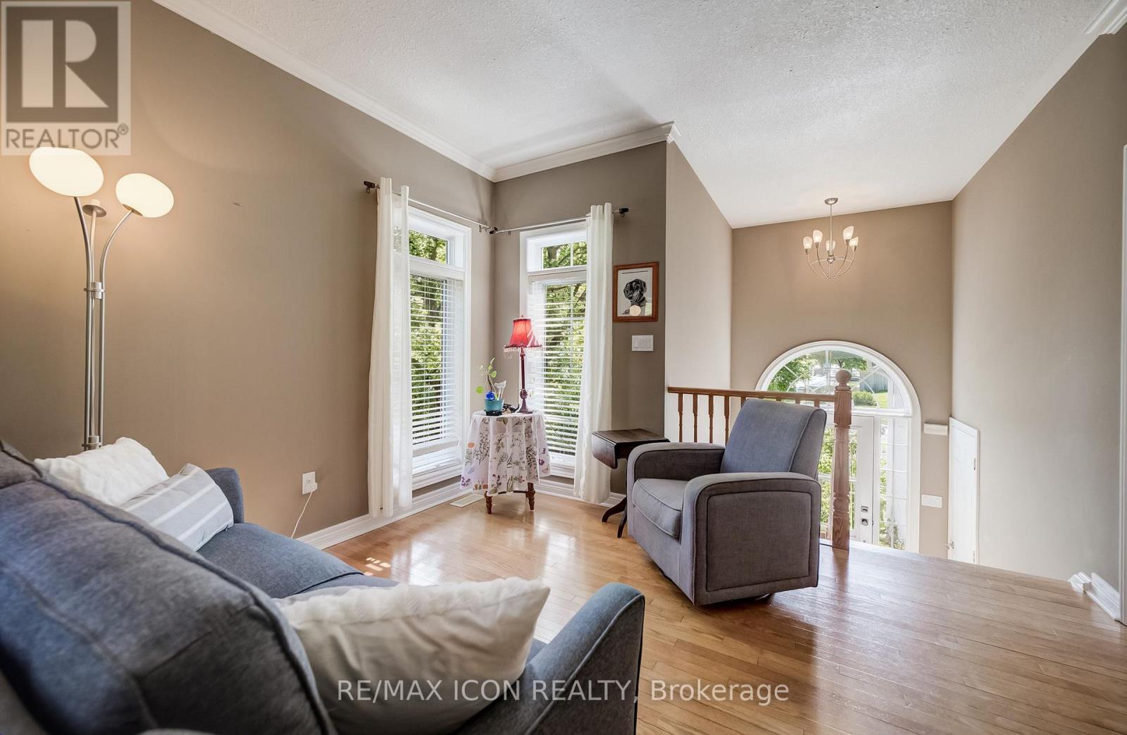 17 Kingsley Road, Halton Hills (Ac Acton), Ontario  L7J 2Z5 - Photo 8 - W13839716