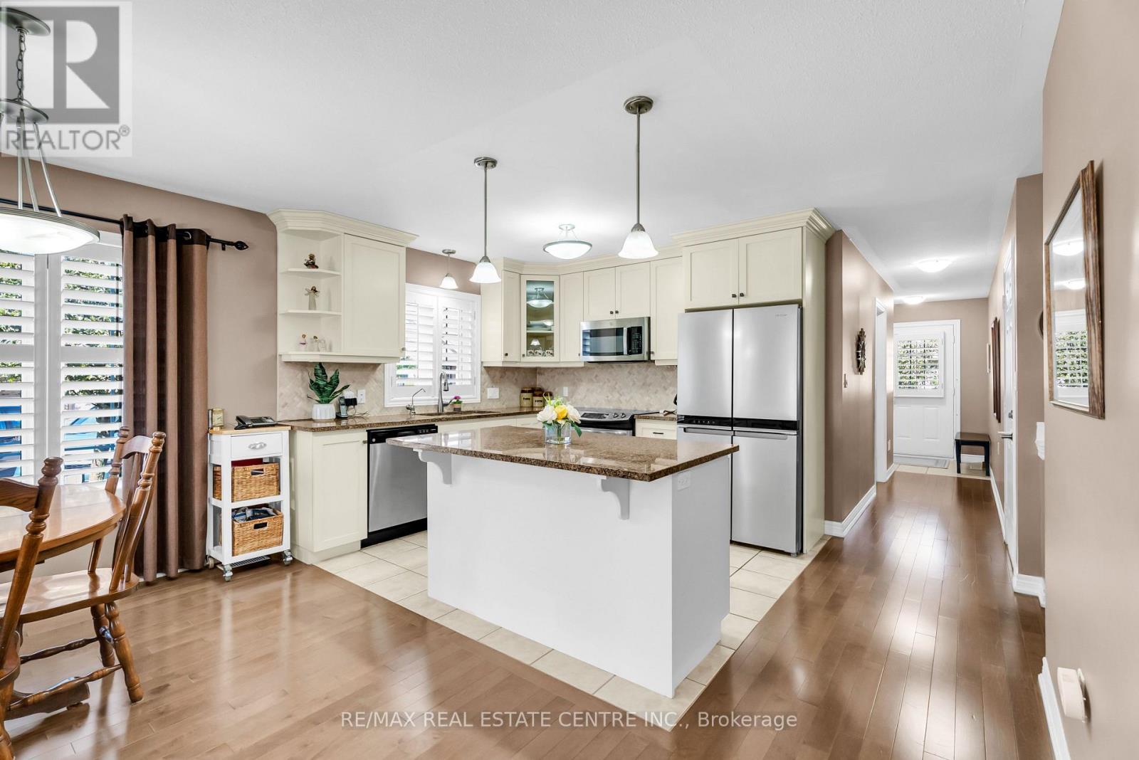 22 John Goy Sr Trail, Halton Hills (Ac Acton), Ontario  L7J 0A6 - Photo 10 - W13839808