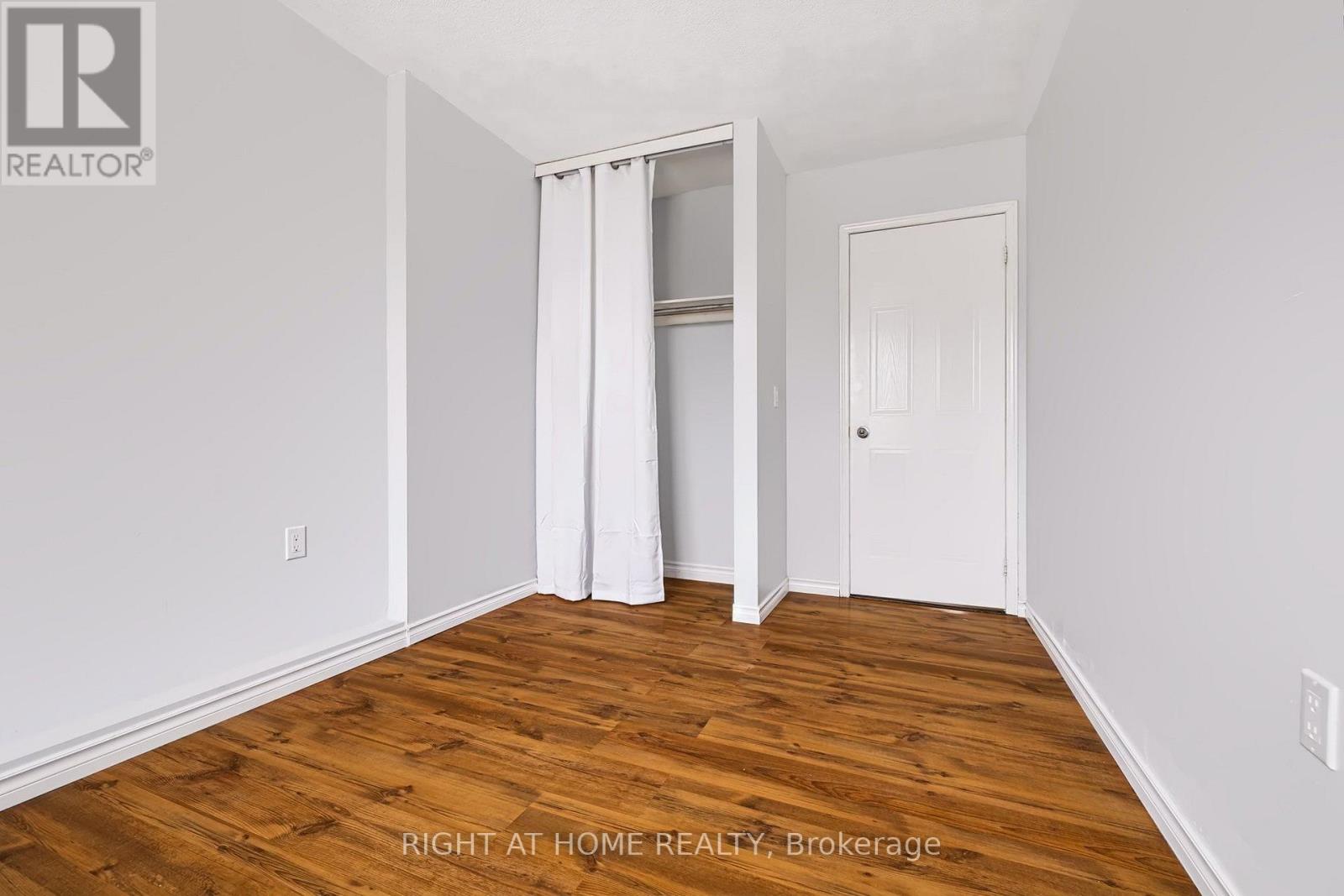 77 Stewart Maclaren Road, Halton Hills (Georgetown), Ontario  L7G 5L8 - Photo 18 - W13842686