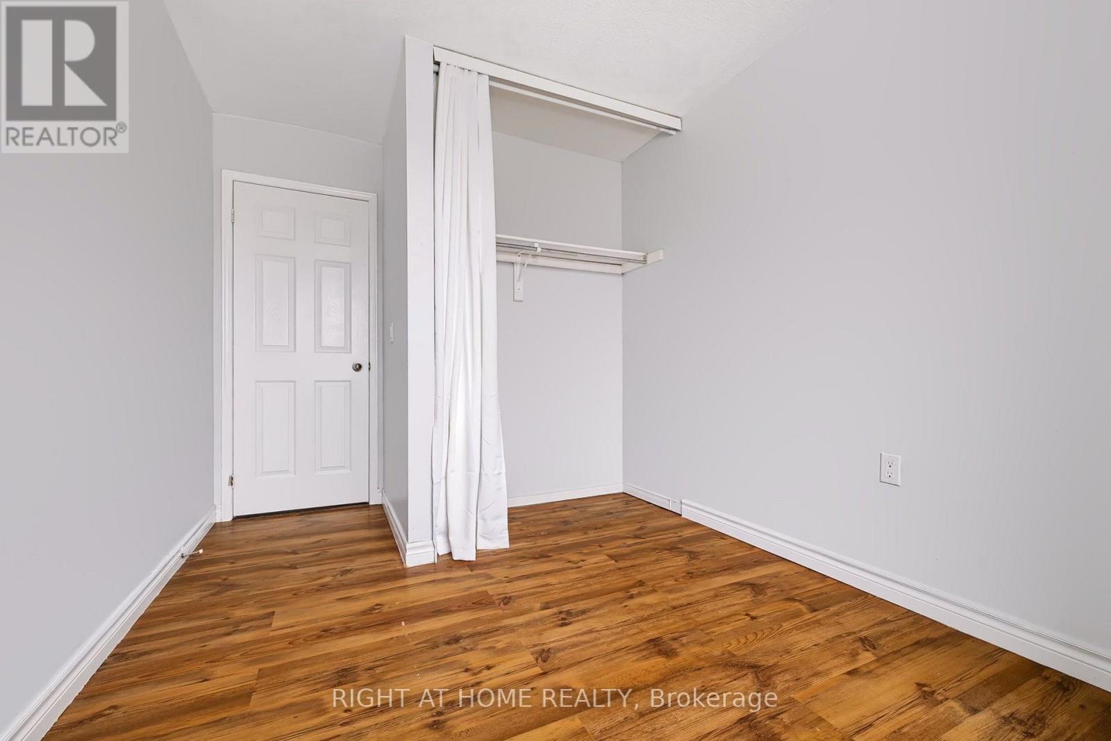 77 Stewart Maclaren Road, Halton Hills (Georgetown), Ontario  L7G 5L8 - Photo 19 - W13842686