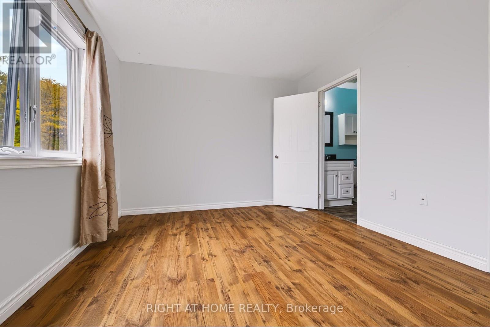 77 Stewart Maclaren Road, Halton Hills (Georgetown), Ontario  L7G 5L8 - Photo 23 - W13842686