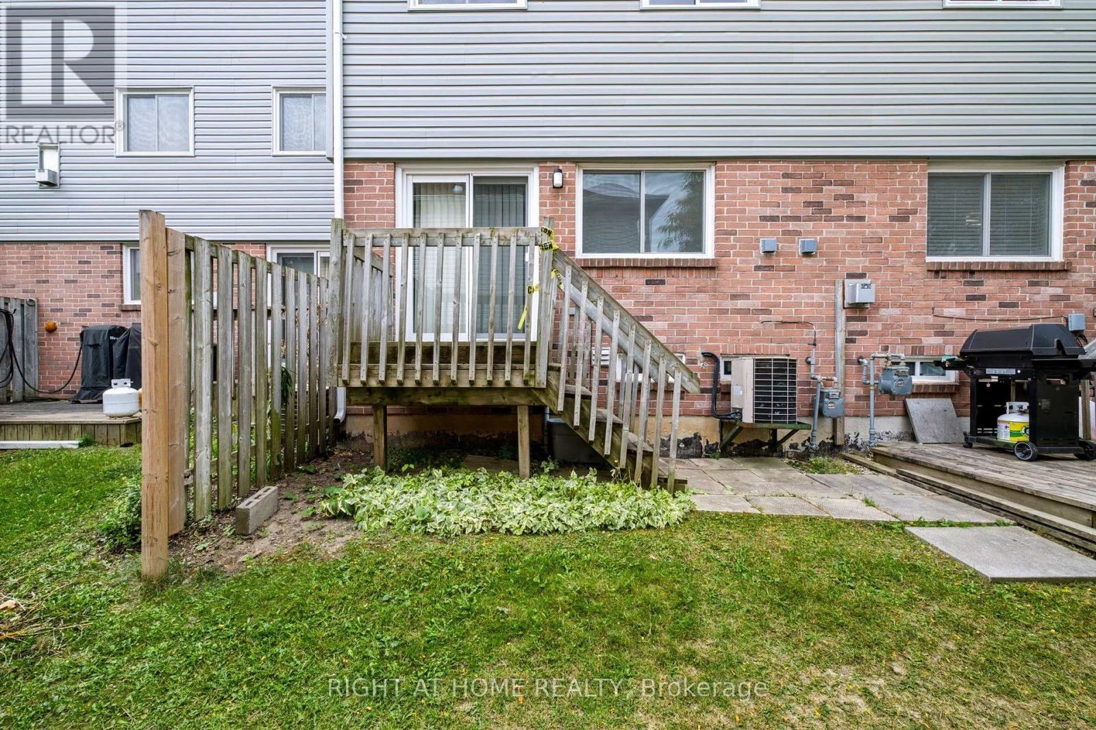 77 Stewart Maclaren Road, Halton Hills (Georgetown), Ontario  L7G 5L8 - Photo 26 - W13842686