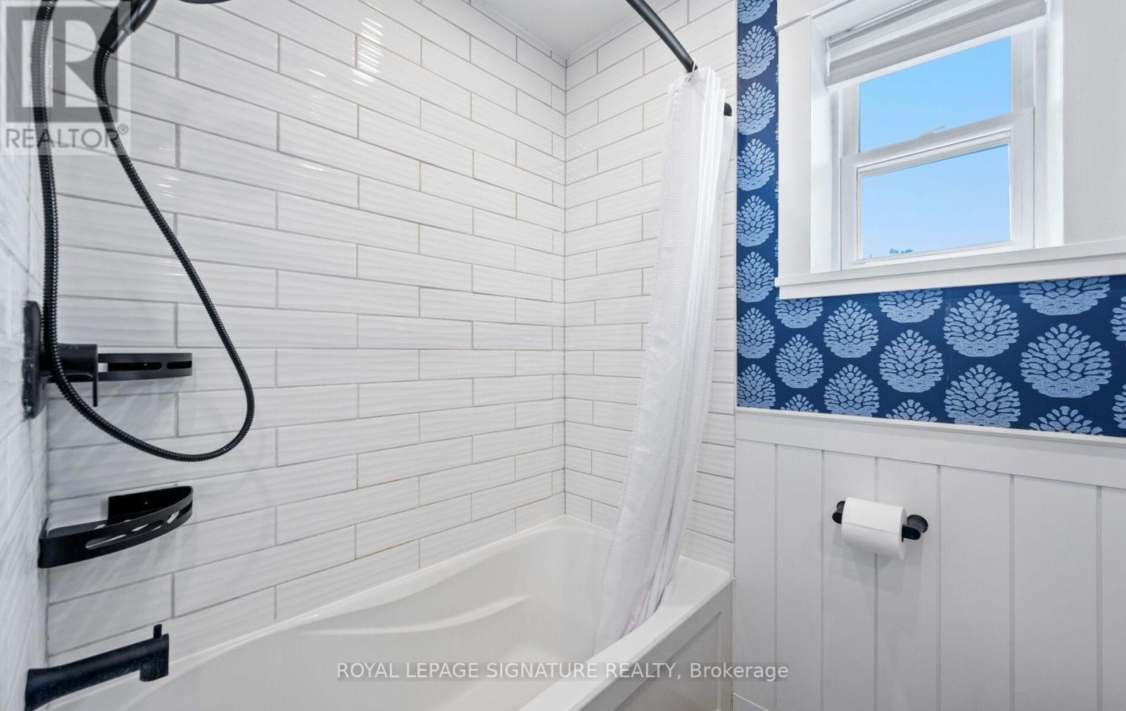 265 Arthur Street, Halton Hills (Ac Acton), Ontario  L7J 1M2 - Photo 23 - W13844742