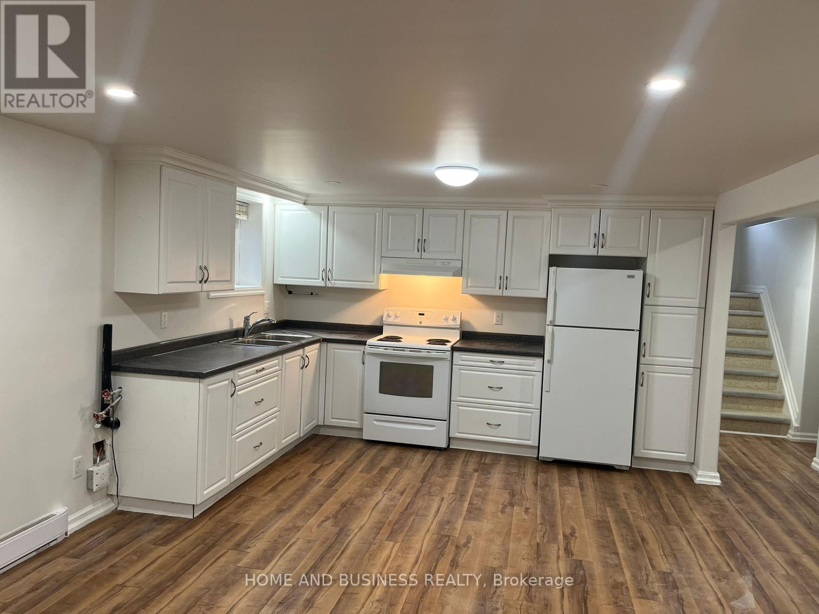 1,2,3 - 38 River Drive, Halton Hills (Georgetown), Ontario  L7G 2J2 - Photo 5 - W13845442