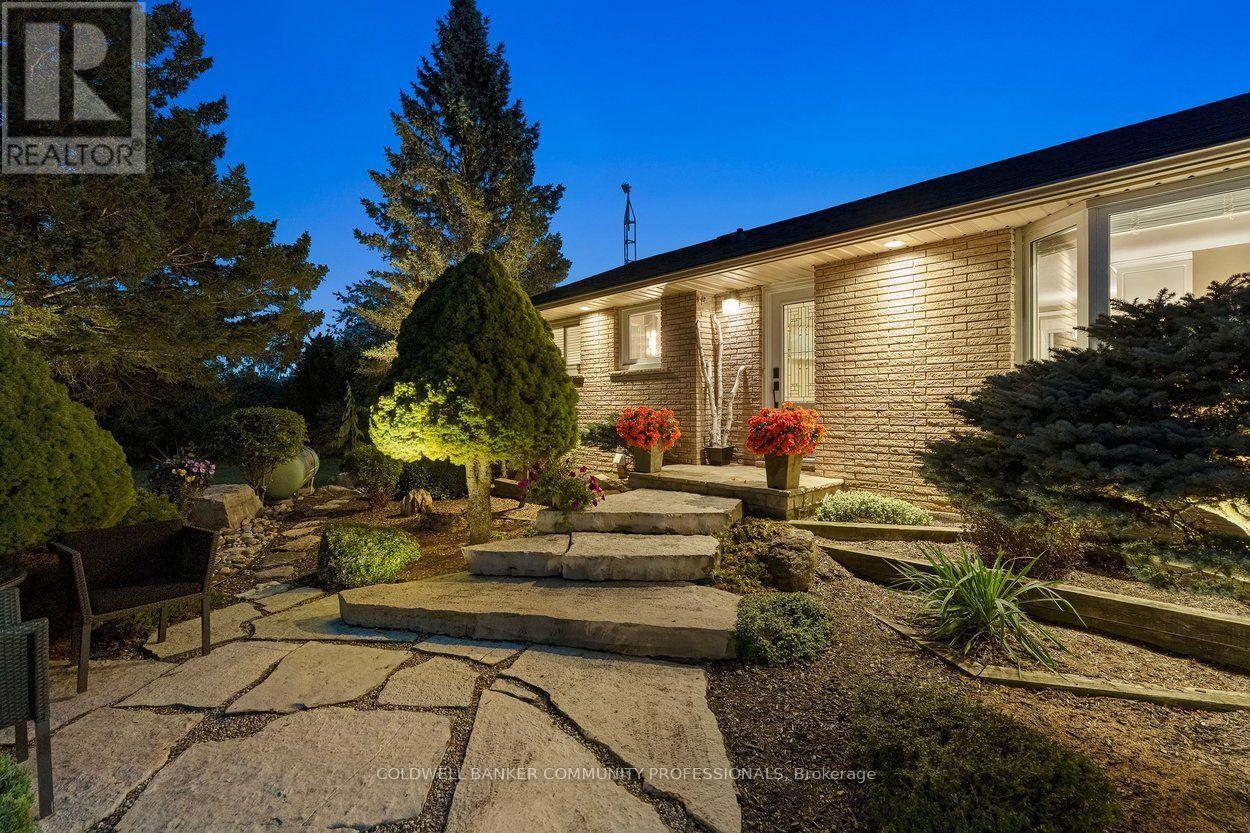 12216 Sixth Line, Milton (Na Rural Nassagaweya), Ontario  L7J 2L7 - Photo 5 - W13845536