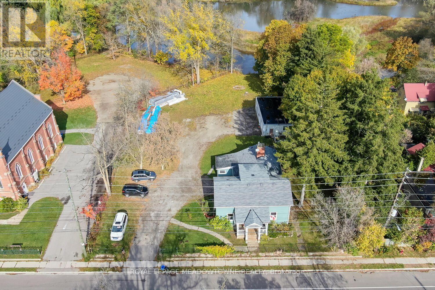 503 Guelph Street, Halton Hills (Rural Halton Hills), Ontario  L0P 0A2 - Photo 2 - W13845744