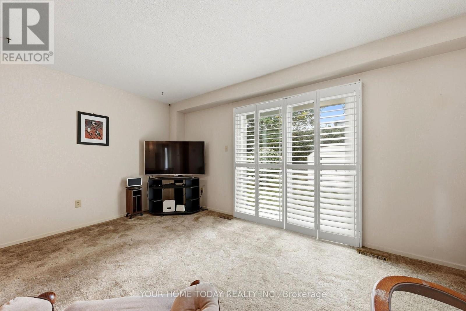 7 Greenore Crescent, Halton Hills (Ac Acton), Ontario  L7J 2T1 - Photo 16 - W13849282