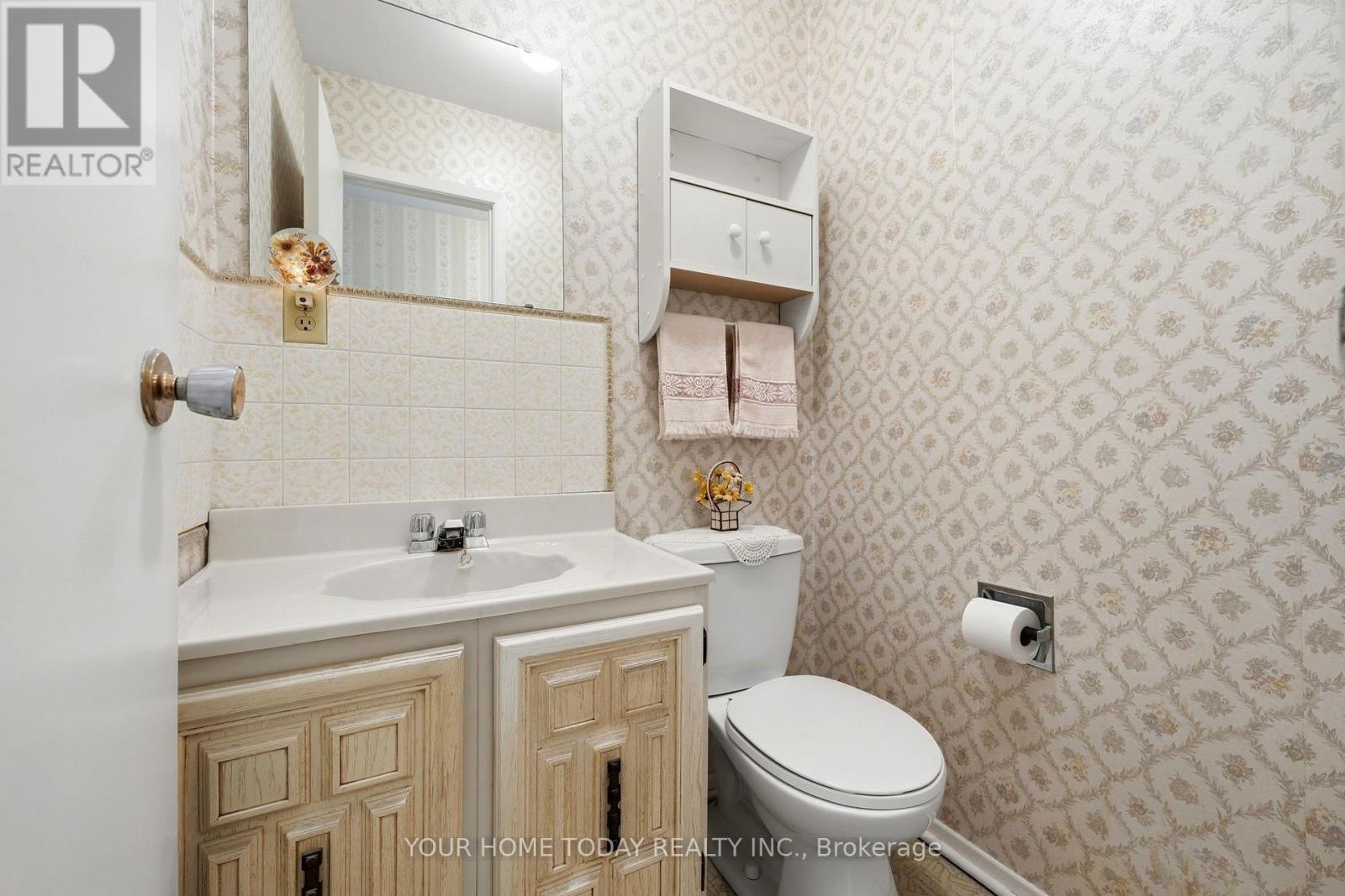 7 Greenore Crescent, Halton Hills (Ac Acton), Ontario  L7J 2T1 - Photo 17 - W13849282