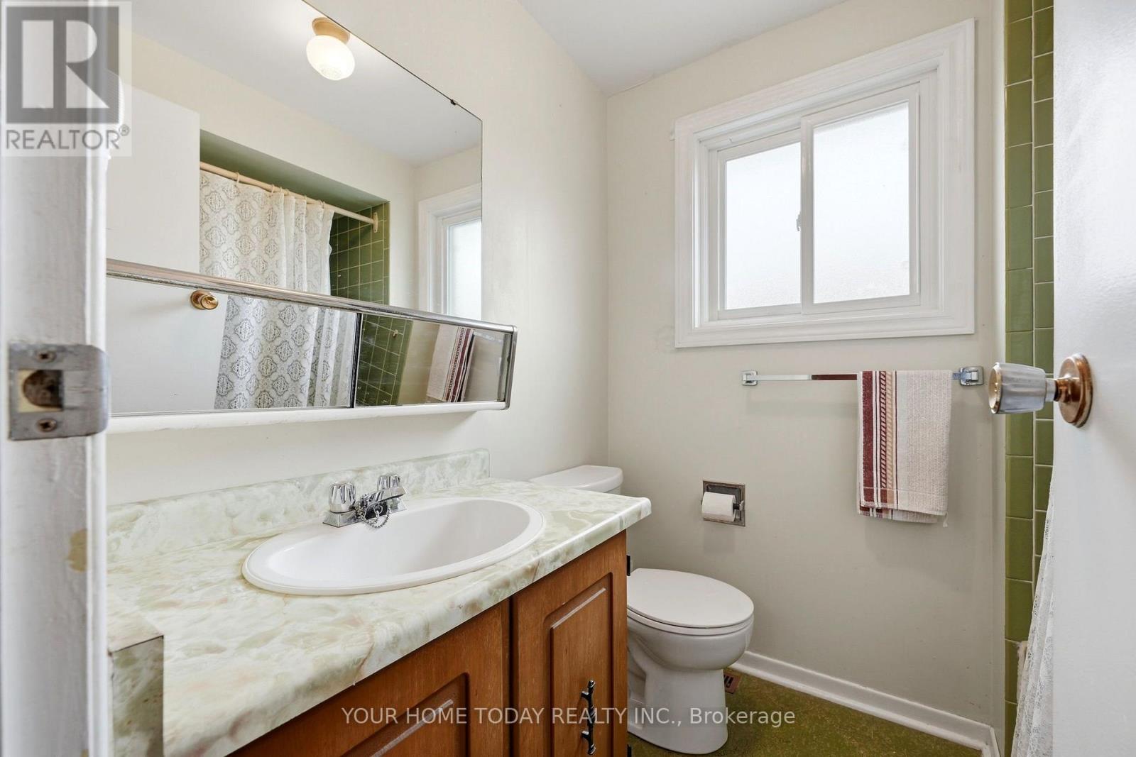 7 Greenore Crescent, Halton Hills (Ac Acton), Ontario  L7J 2T1 - Photo 21 - W13849282