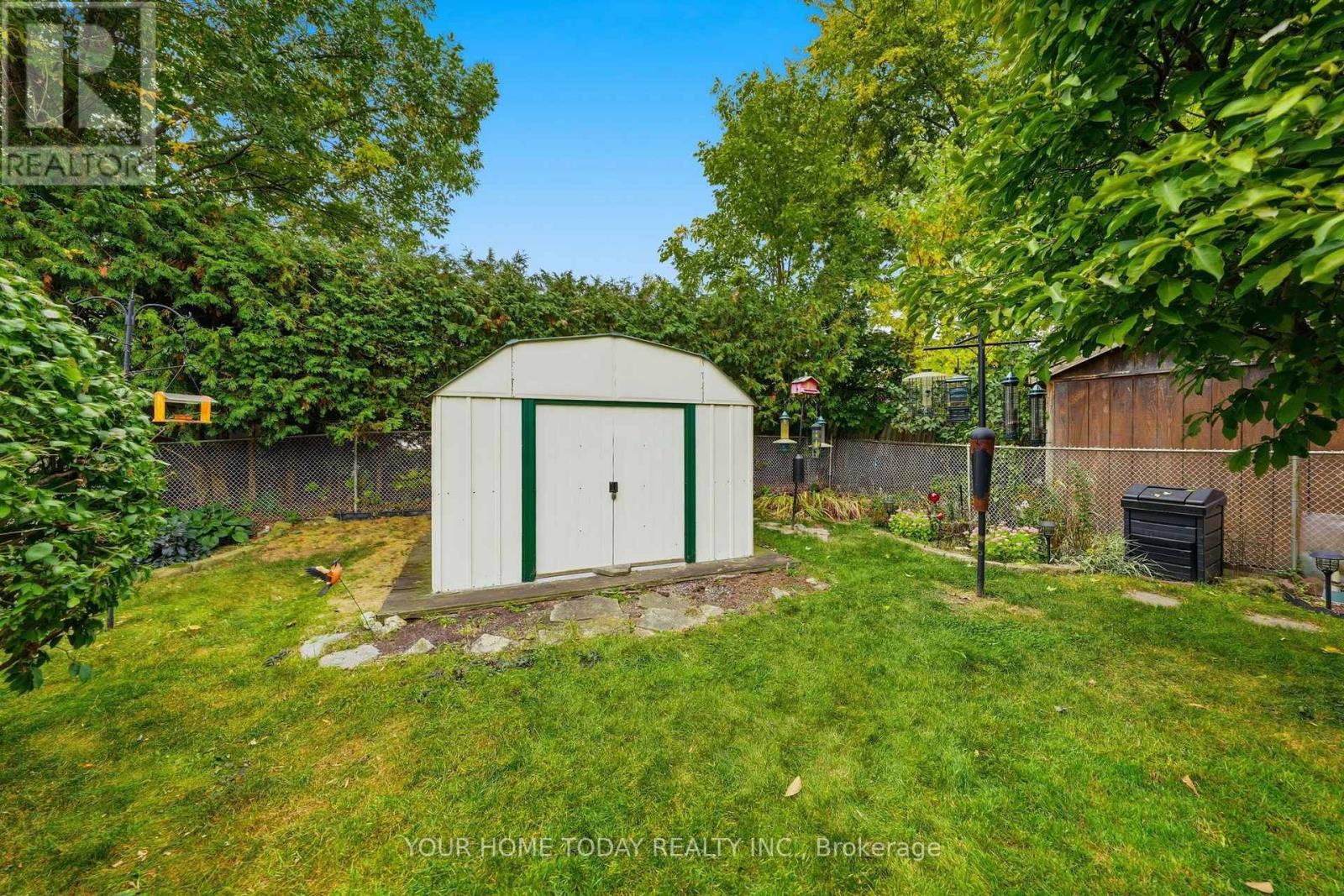 7 Greenore Crescent, Halton Hills (Ac Acton), Ontario  L7J 2T1 - Photo 27 - W13849282