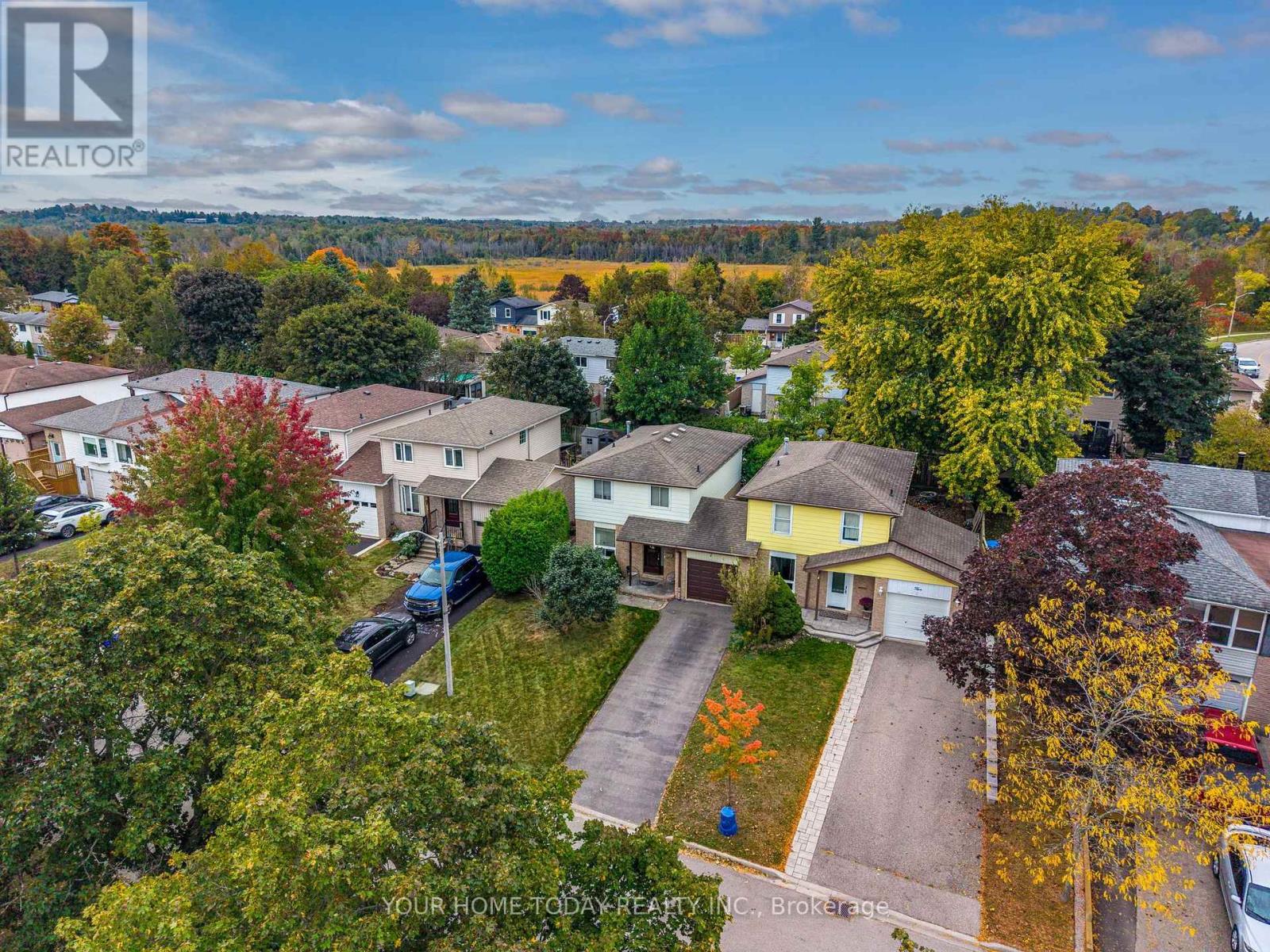 7 Greenore Crescent, Halton Hills (Ac Acton), Ontario  L7J 2T1 - Photo 3 - W13849282