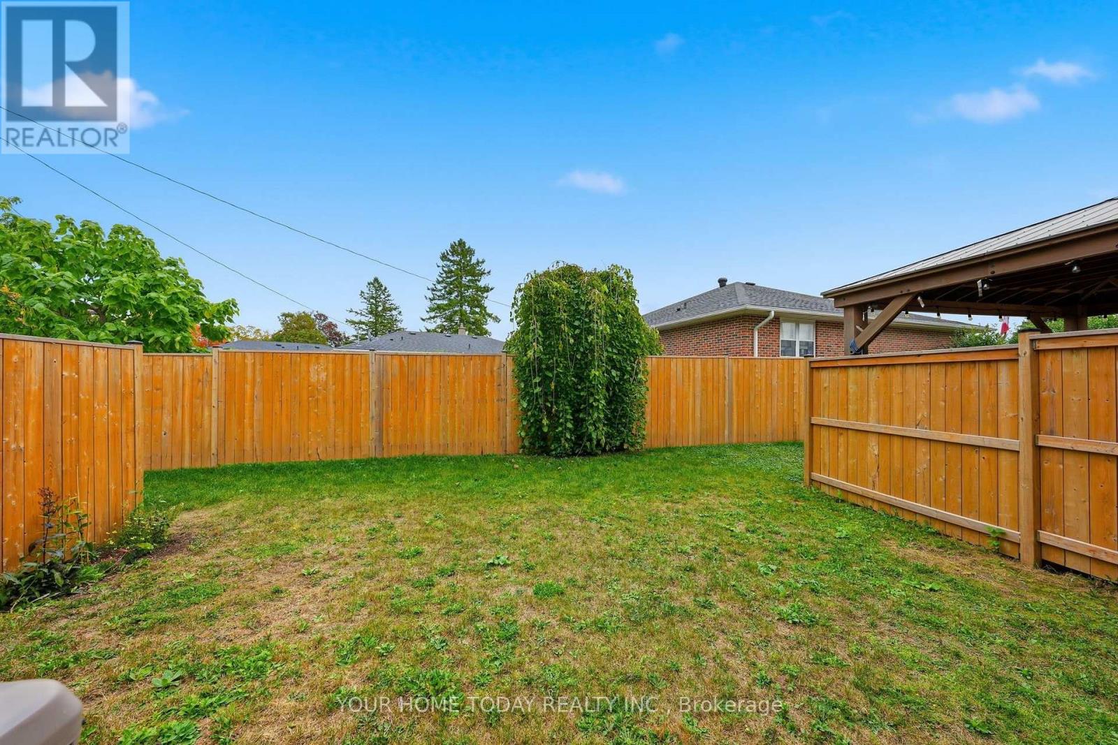 25 Braida Lane, Halton Hills (Ac Acton), Ontario  L7J 0B7 - Photo 32 - W13850070