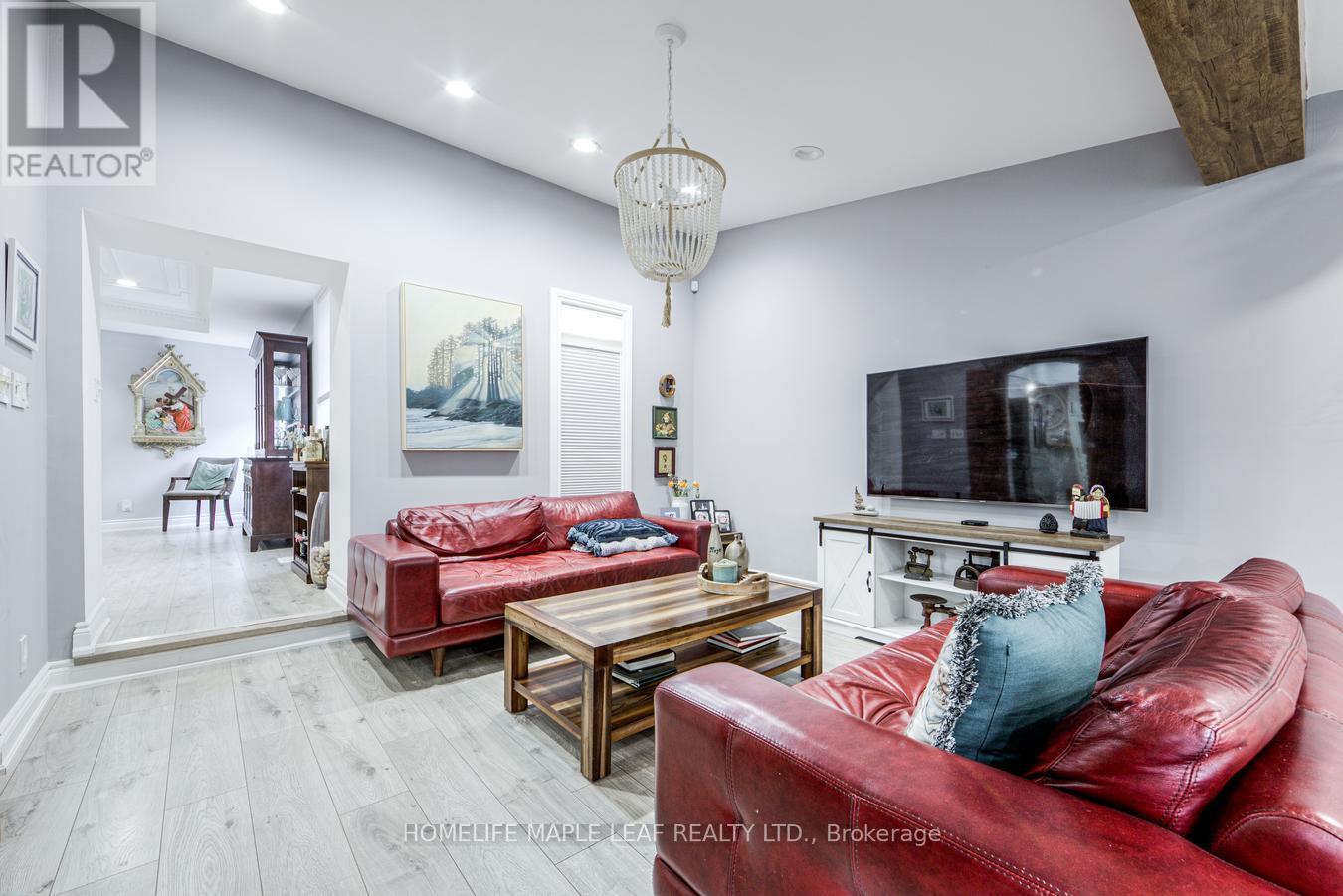 12 Adamson Street N, Halton Hills (Rural Halton Hills), Ontario  L0P 0A2 - Photo 18 - W13855870