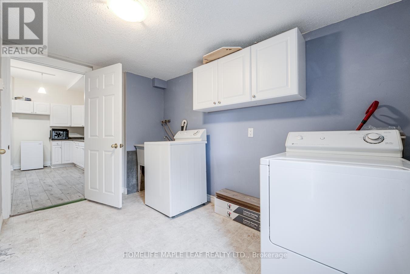 12 Adamson Street N, Halton Hills (Rural Halton Hills), Ontario  L0P 0A2 - Photo 44 - W13855870