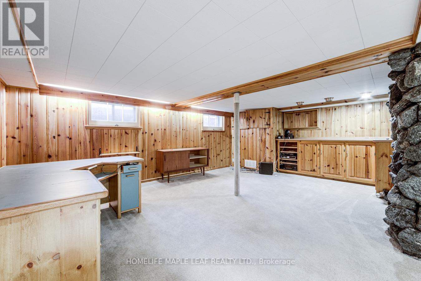 18 Adamson Street S, Halton Hills (Rural Halton Hills), Ontario  L0P 1K0 - Photo 18 - W13855888