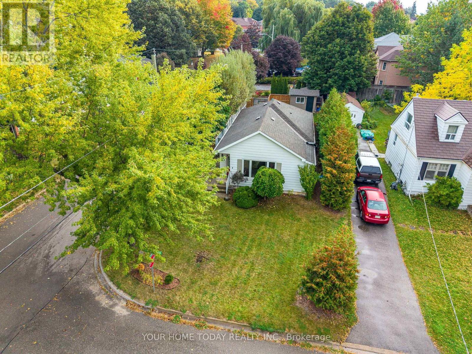 1 Ostrander Boulevard, Halton Hills (Georgetown), Ontario  L7G 1Z2 - Photo 4 - W13855900