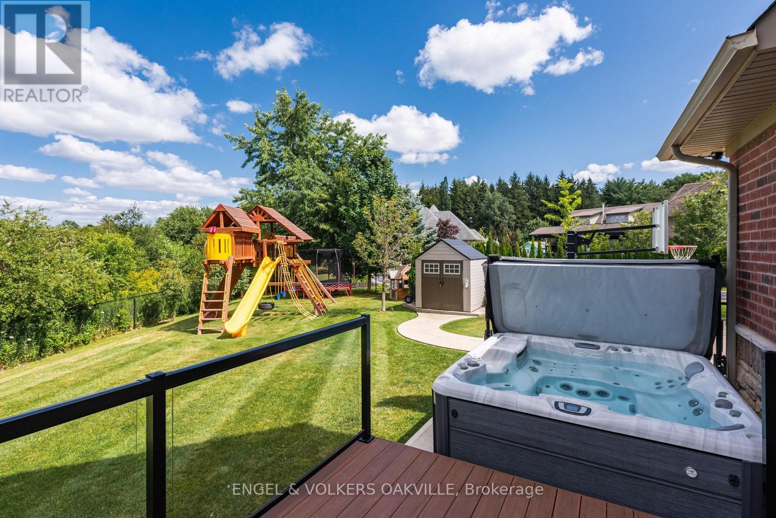 33 Barraclough Boulevard, Halton Hills (Glen Williams), Ontario  L7G 0E8 - Photo 14 - W13855954