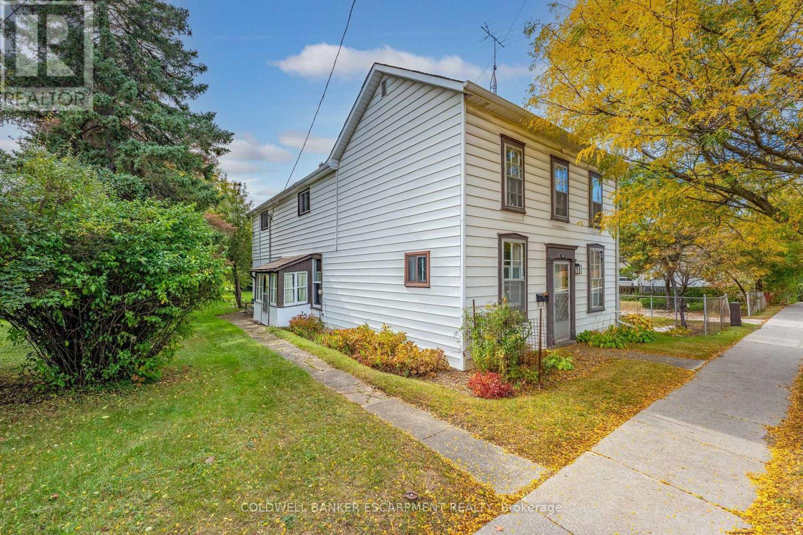 76 Main Street N, Halton Hills (Ac Acton), Ontario  L7J 1W2 - Photo 6 - W13857688