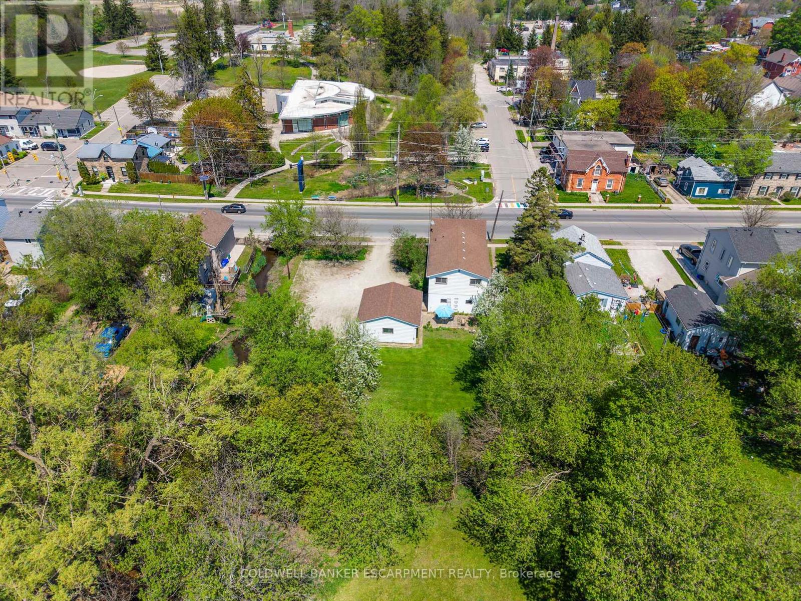 76 Main Street N, Halton Hills (Ac Acton), Ontario  L7J 1W2 - Photo 8 - W13857688