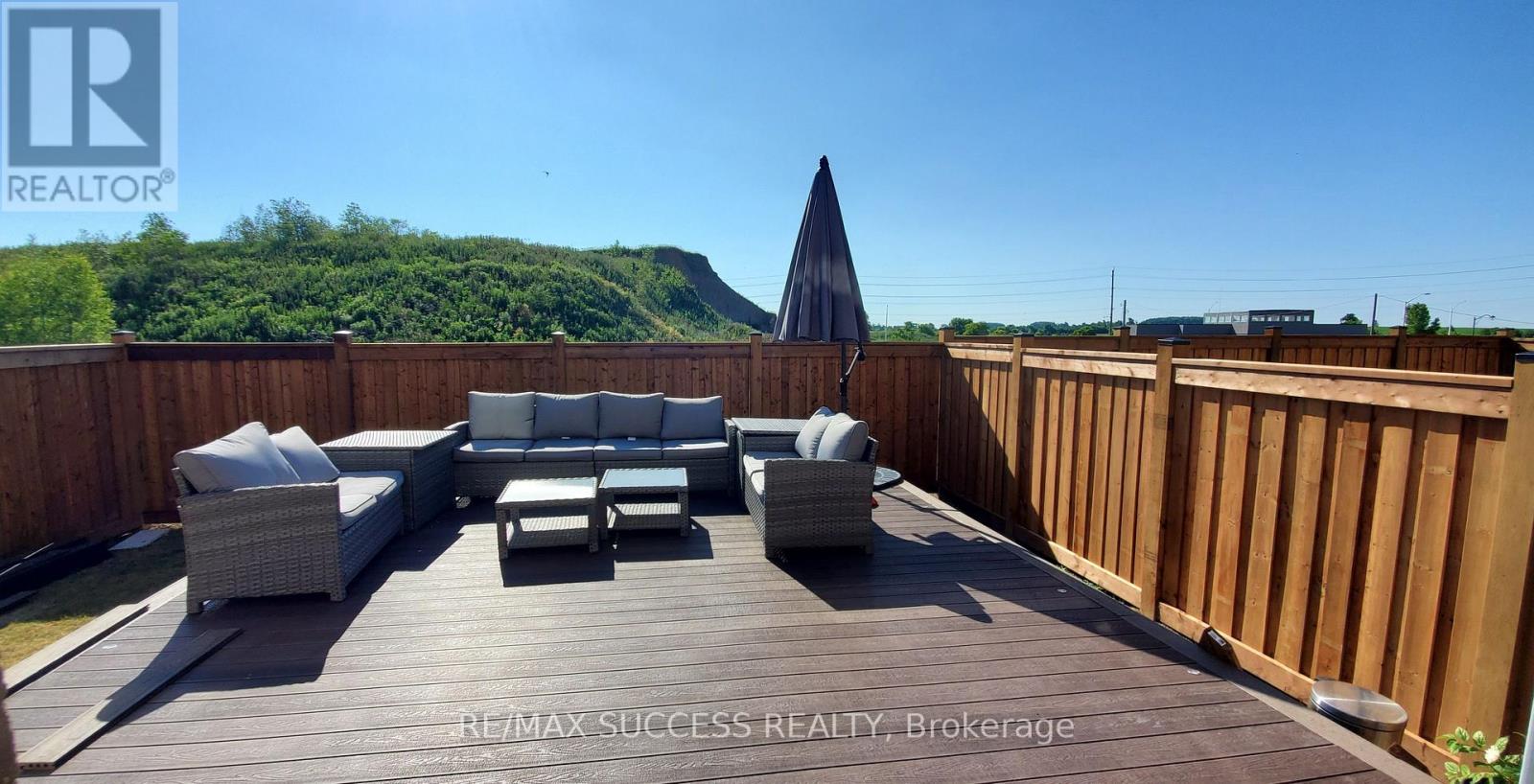 120 Morningside Drive, Halton Hills (Georgetown), Ontario  L7G 0M2 - Photo 10 - W13858756