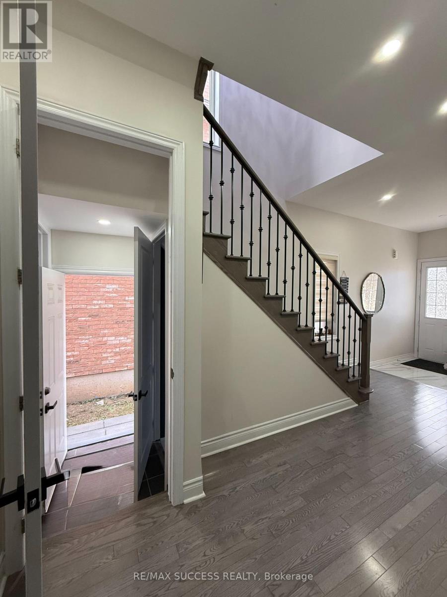 120 Morningside Drive, Halton Hills (Georgetown), Ontario  L7G 0M2 - Photo 17 - W13858756
