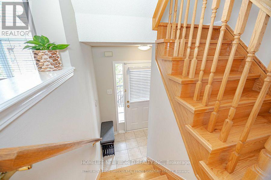 86 Seed House Lane, Halton Hills (Georgetown), Ontario  L7G 6K3 - Photo 3 - W13864982