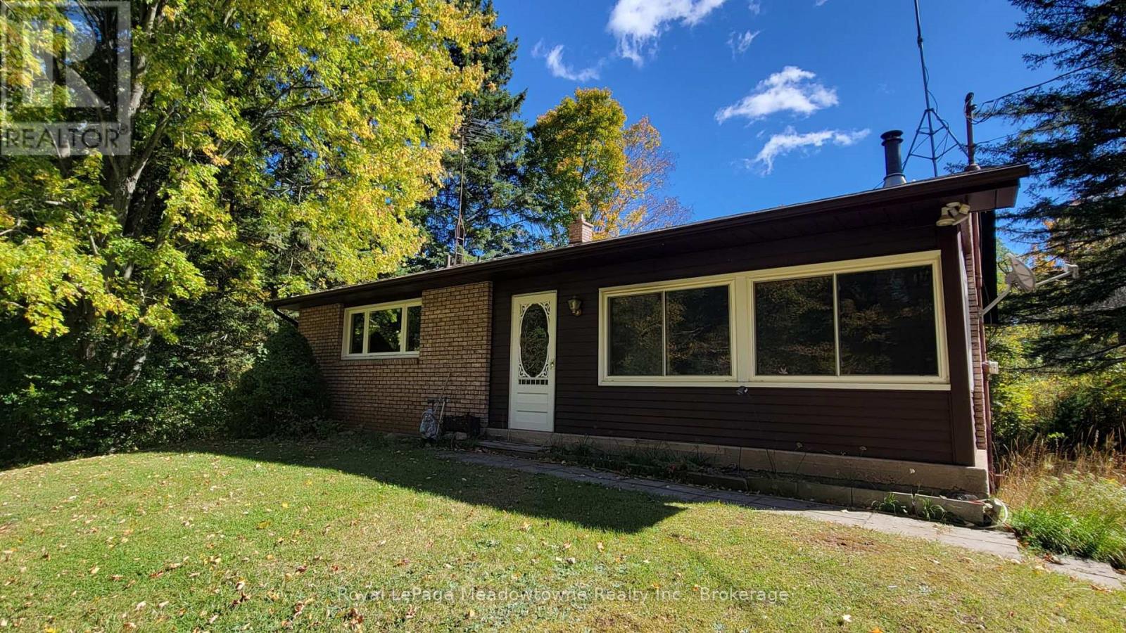 4202 15 Side Road, Milton (Na Rural Nassagaweya), Ontario  L0P 1B0 - Photo 2 - W13865782