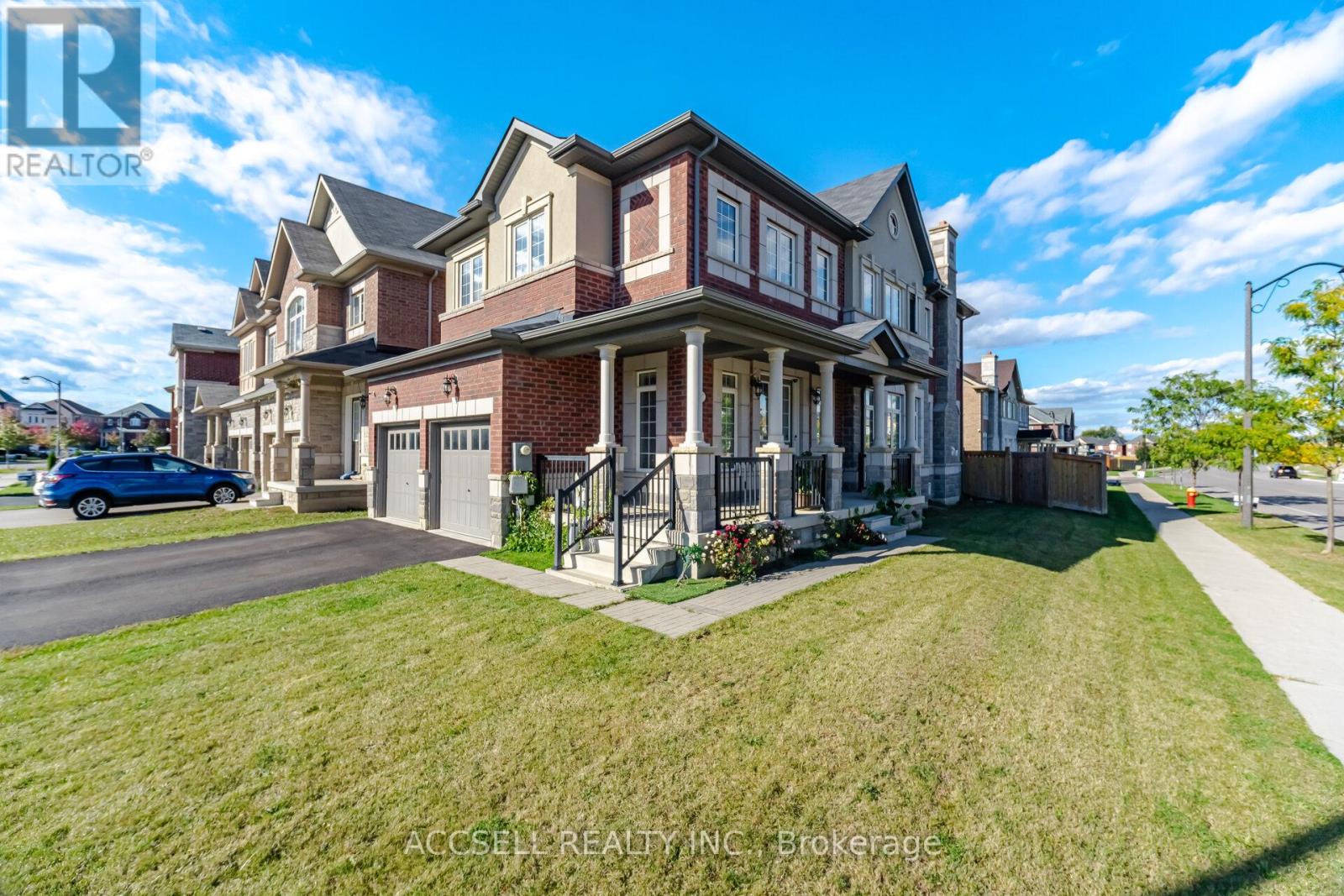15271 Danby Road, Halton Hills (Georgetown), Ontario  L7G 0M4 - Photo 1 - W13865696