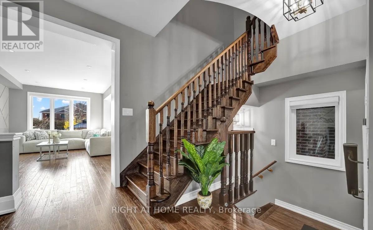 43 Diamond Leaf Lane, Halton Hills (Georgetown), Ontario  L7G 0G7 - Photo 14 - W13866740