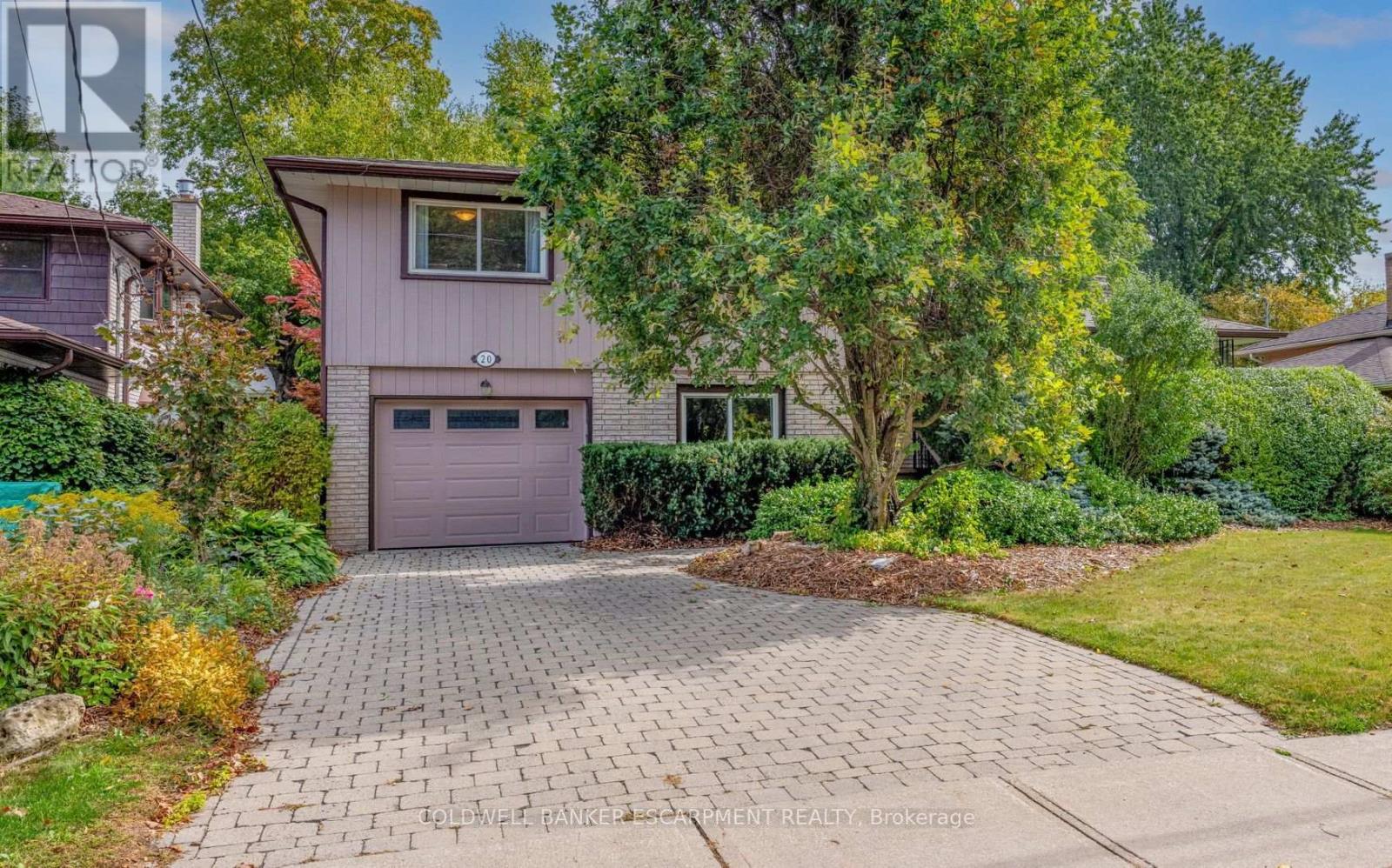 20 Princess Anne Drive, Halton Hills (Georgetown), Ontario  L7G 2B9 - Photo 1 - W13867040
