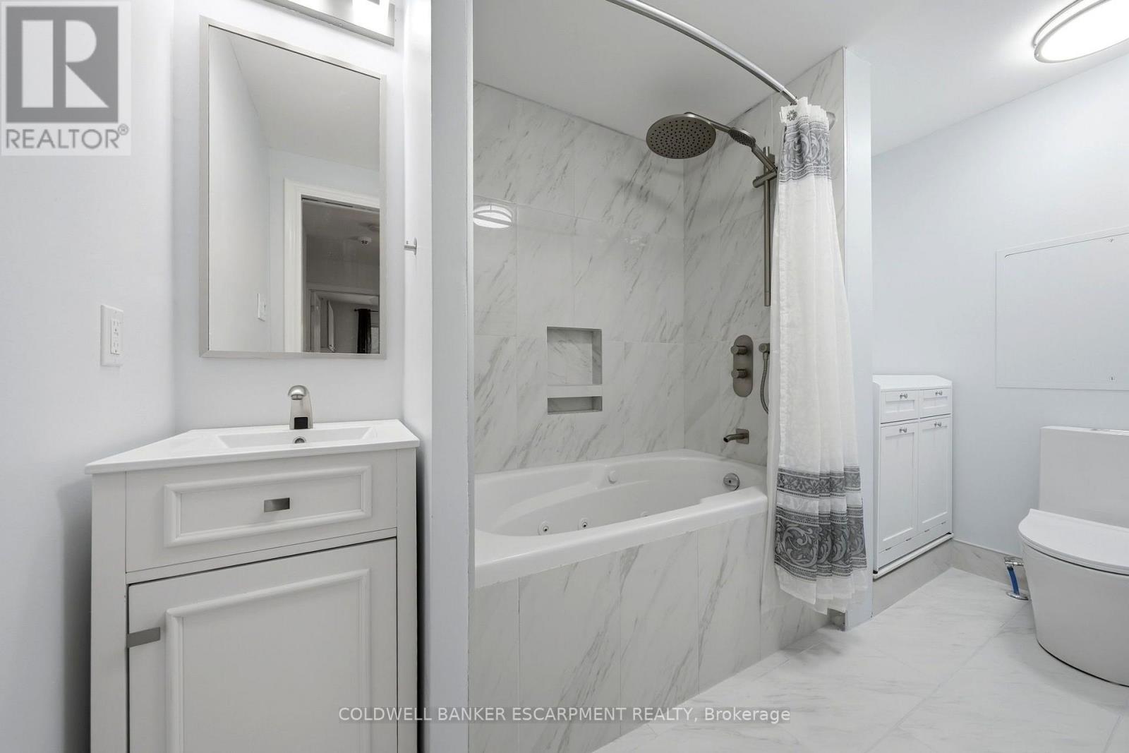 20 Princess Anne Drive, Halton Hills (Georgetown), Ontario  L7G 2B9 - Photo 25 - W13867040
