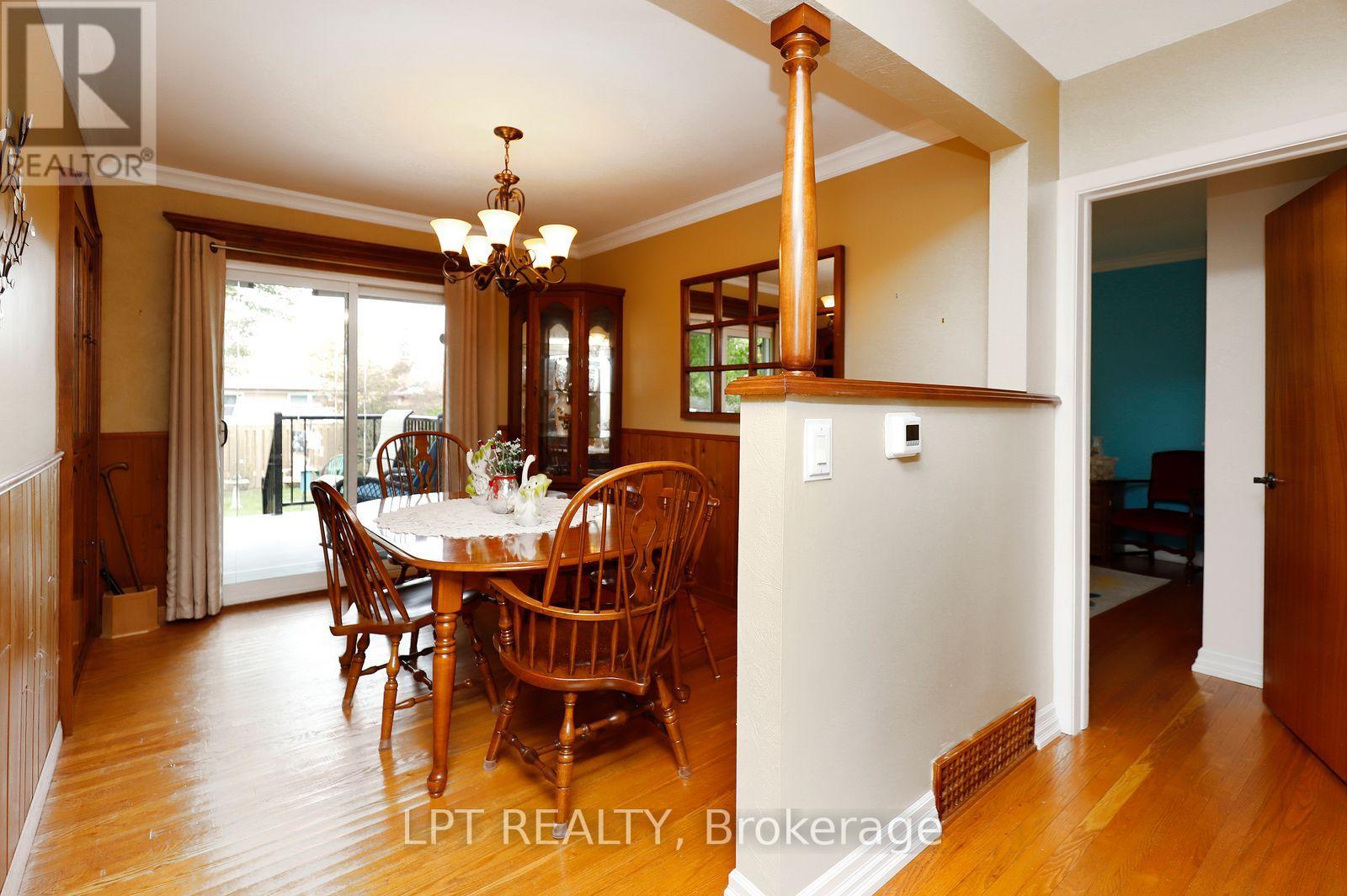 37 Mcgilvray Crescent W, Halton Hills (Georgetown), Ontario  L7G 1L7 - Photo 15 - W13867248