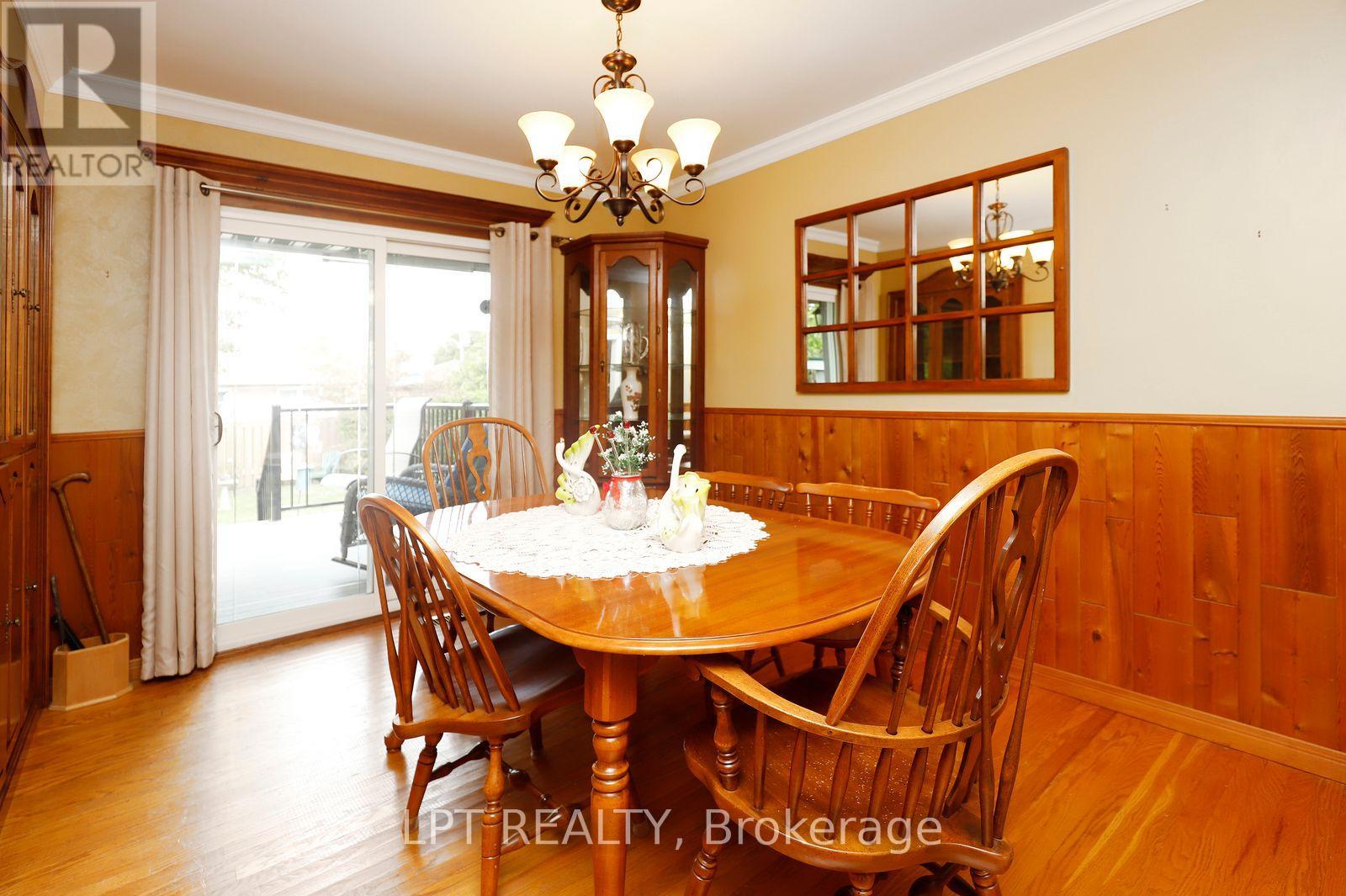 37 Mcgilvray Crescent W, Halton Hills (Georgetown), Ontario  L7G 1L7 - Photo 17 - W13867248