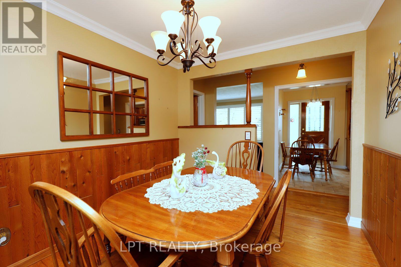 37 Mcgilvray Crescent W, Halton Hills (Georgetown), Ontario  L7G 1L7 - Photo 18 - W13867248