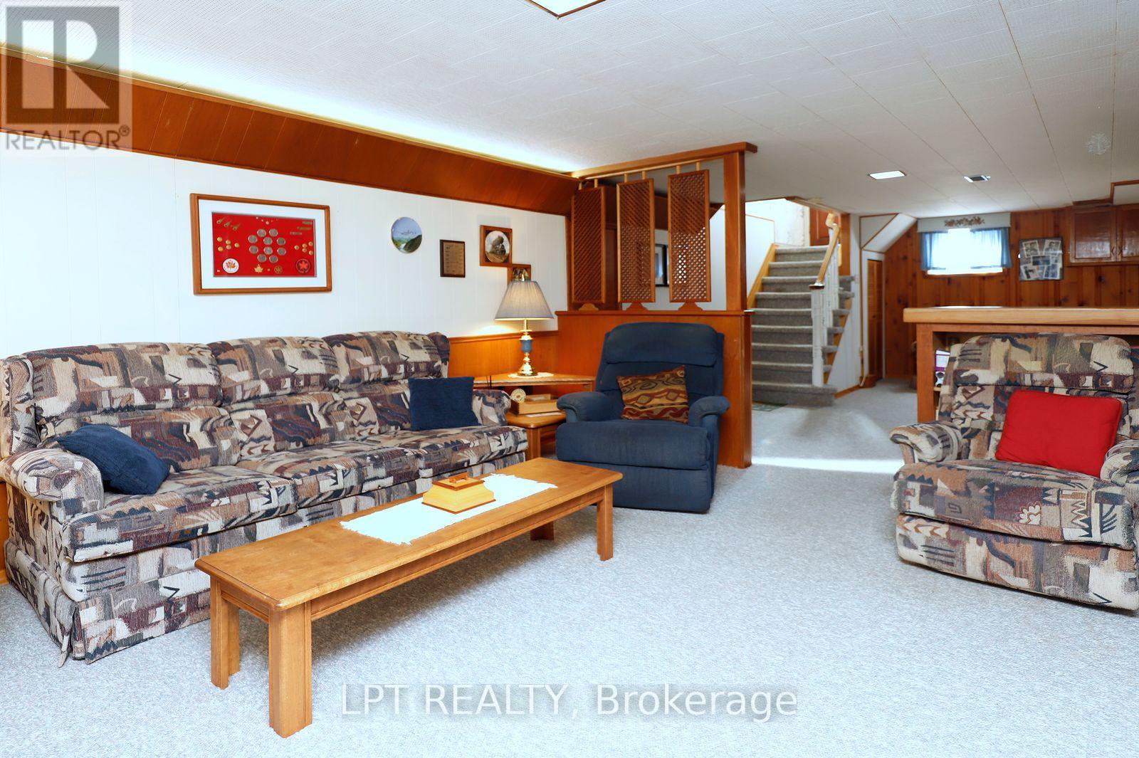 37 Mcgilvray Crescent W, Halton Hills (Georgetown), Ontario  L7G 1L7 - Photo 31 - W13867248