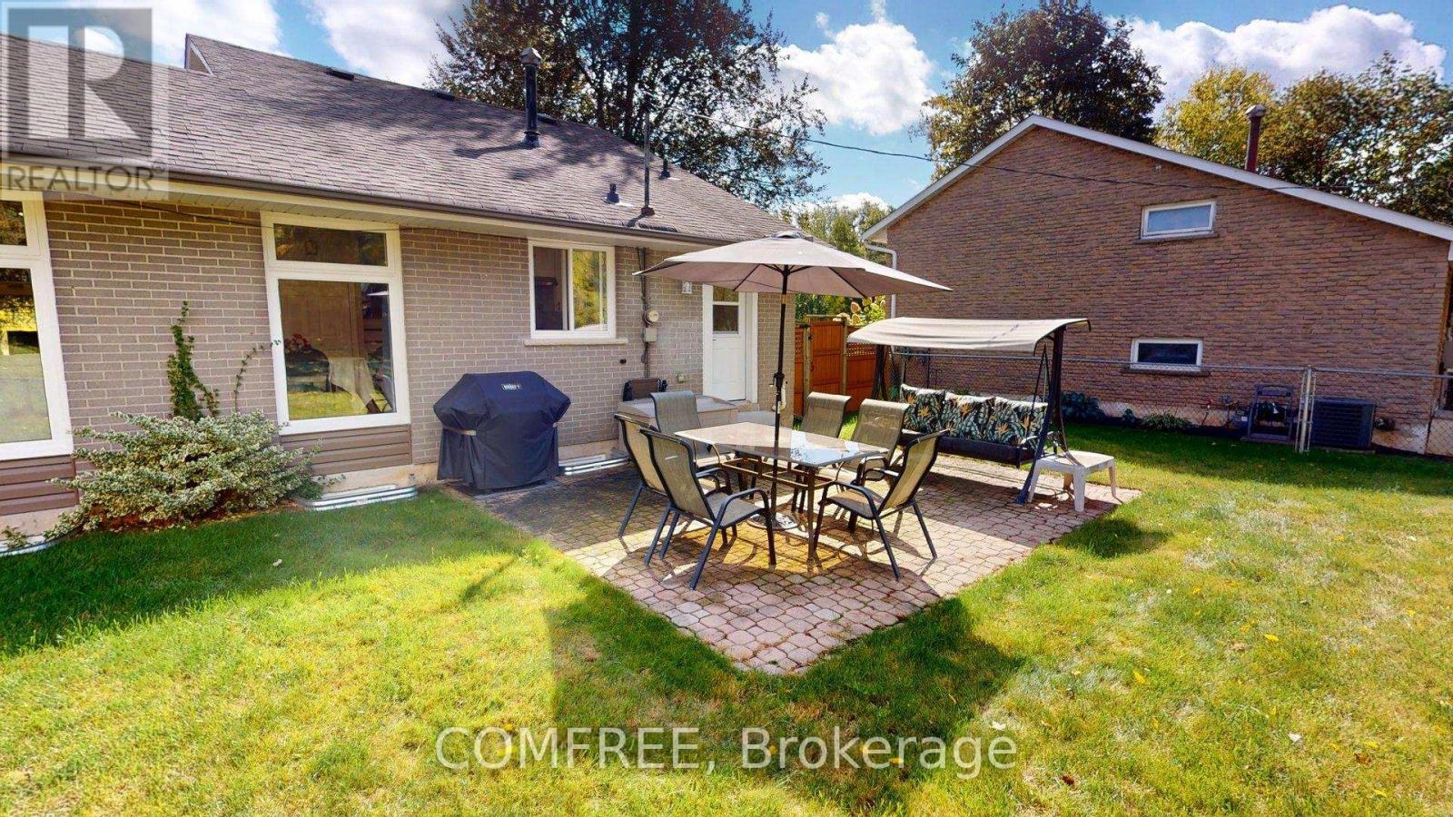 73 Elizabeth Drive, Halton Hills (Ac Acton), Ontario  L7J 1B4 - Photo 30 - W13868106